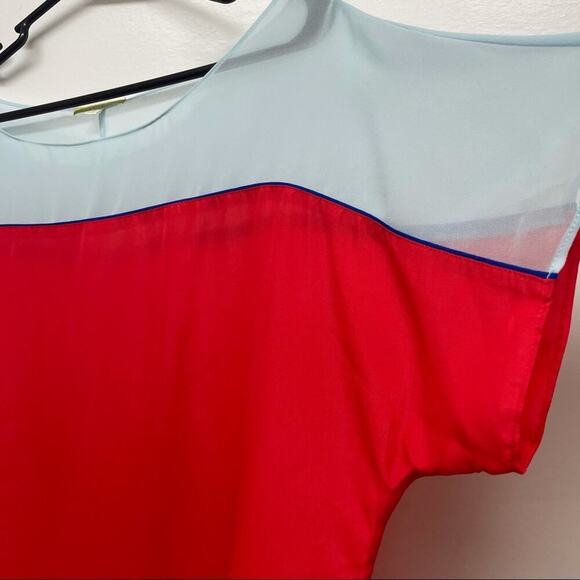 Gianni Bini Color Block Top Blouse Red Light Blue Short Sleeve - Picture 2 of 4